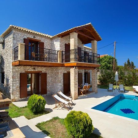Julieta Villa Фискардон Номер фото