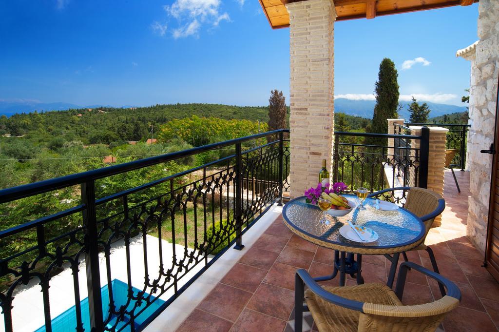 Julieta Villa Фискардон Номер фото