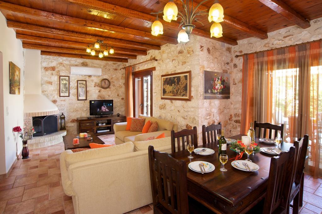 Julieta Villa Фискардон Номер фото